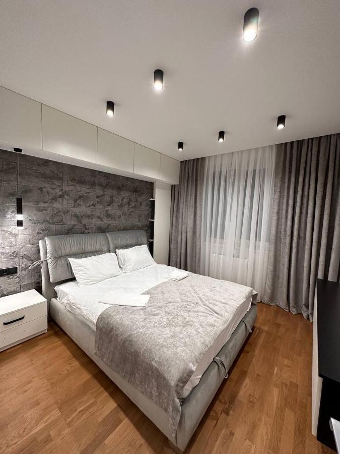 Інстаграмна Стильні Апартаменти На Вулиці Під Голоском 15Б Lviv Kültér fotó